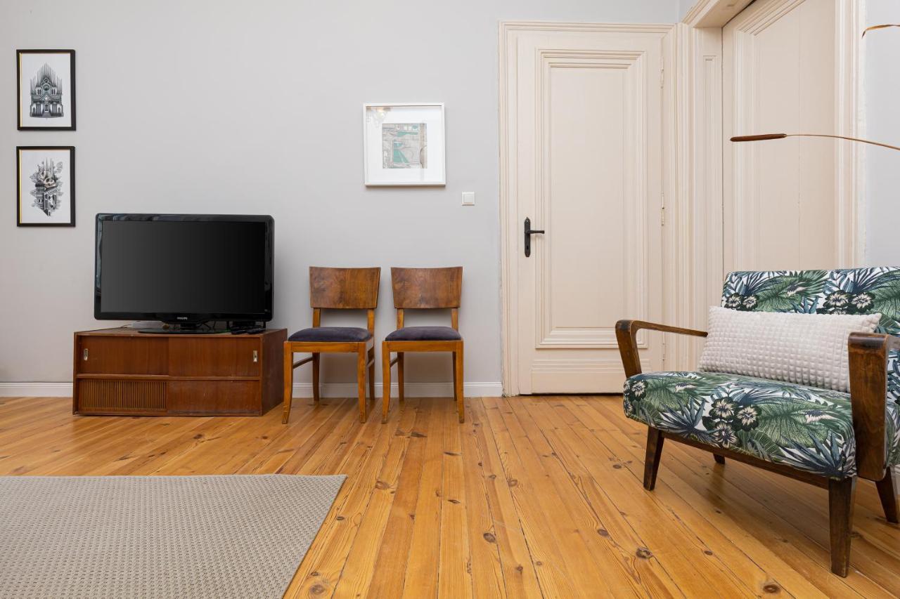 The Old Town Vintage 2-Bedroom Jewel By Flat Mаnager Plovdiv Esterno foto